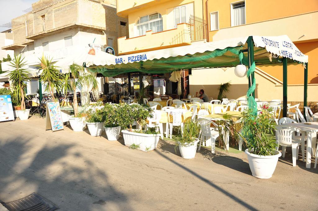 Le Bistro Trappeto Trappeto (Sicily) Eksteriør billede